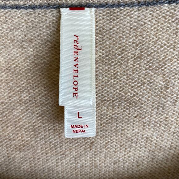 Red Envelope 100% Cashmere Sweater Size L Beige Contrast Trim Tunic Top Casual - Picture 7 of 10